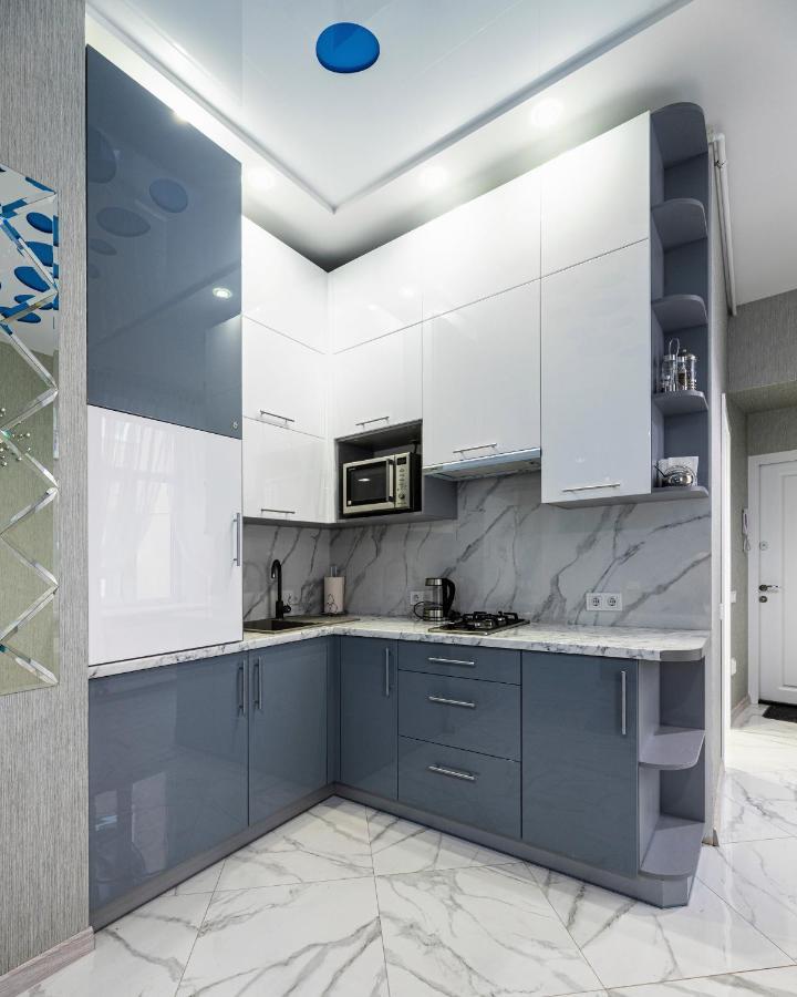 Rynok Square City Center Two Bedroom Apartment! Λβιβ Εξωτερικό φωτογραφία